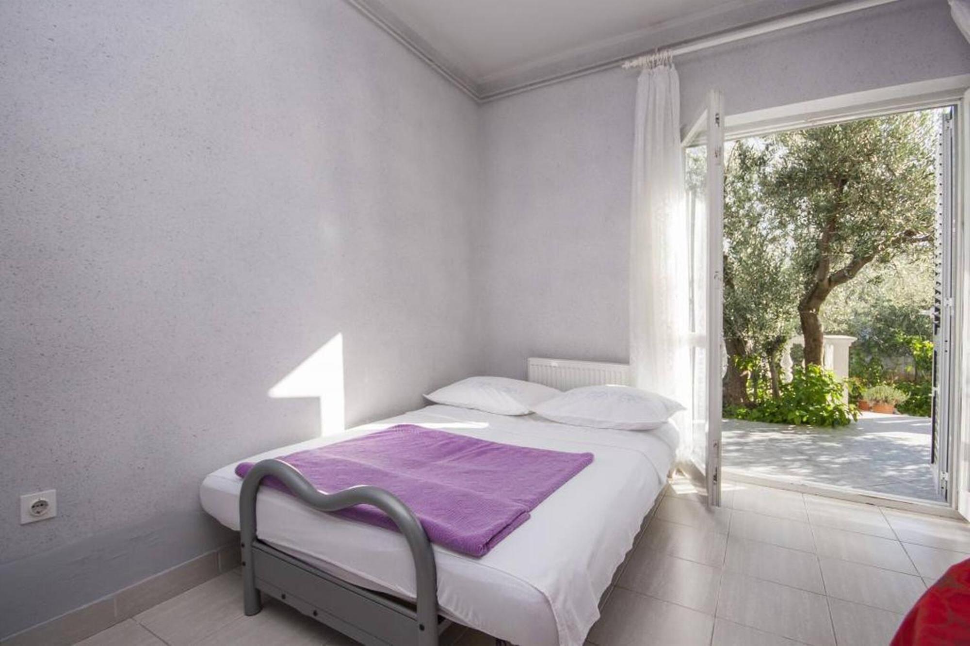 Apartments Zdenka 布罗达里卡 外观 照片